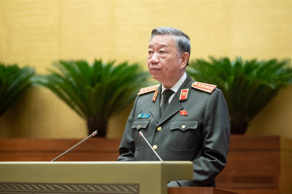Bộ trưởng Tô Lâm giải trình, tiếp thu ý kiến đại biểu Quốc hội về dự án Luật Lực lượng tham gia bảo vệ ANTT ở cơ sở